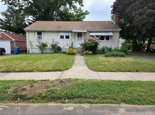 39 Derby St, New Britain, CT 06053