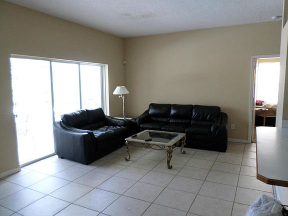 5th image of 641 Heather Stone Dr