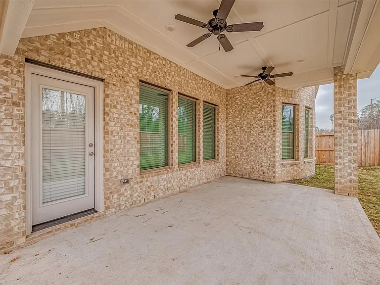 8539 International Falls Dr — Photo 32