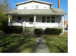 211 W Cherry St, Troy, MO 63379