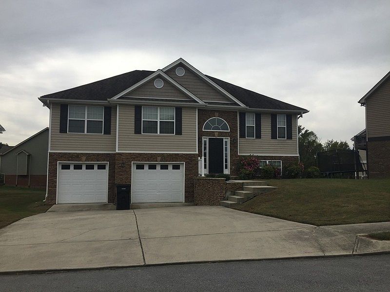 1st image of 8523 Derry Berry Ln