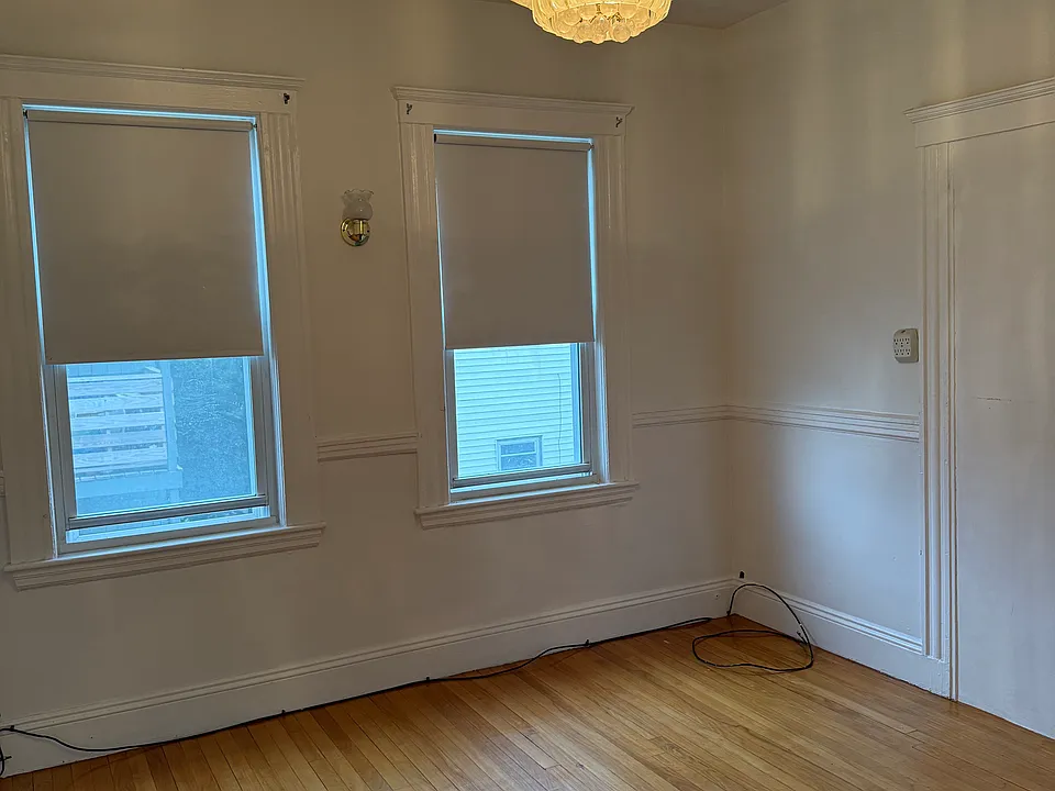 125 Willow St #2