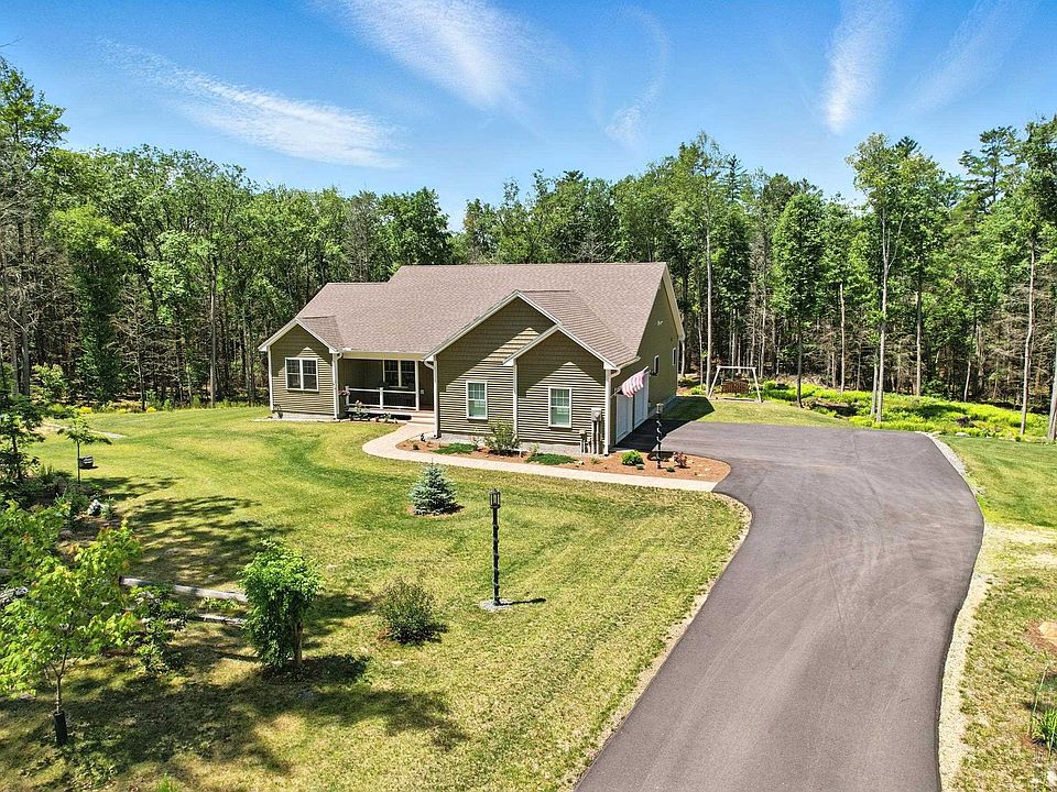1st image of 181 Sunridge Road