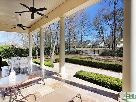 3rd image of 18 Grand Lake Cir