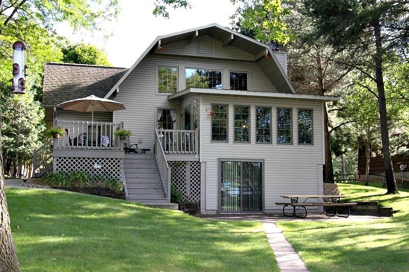 1st image of 350 Chatham Ct
