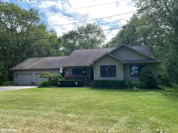 4655 Port Austin Rd, Caseville, MI 48725