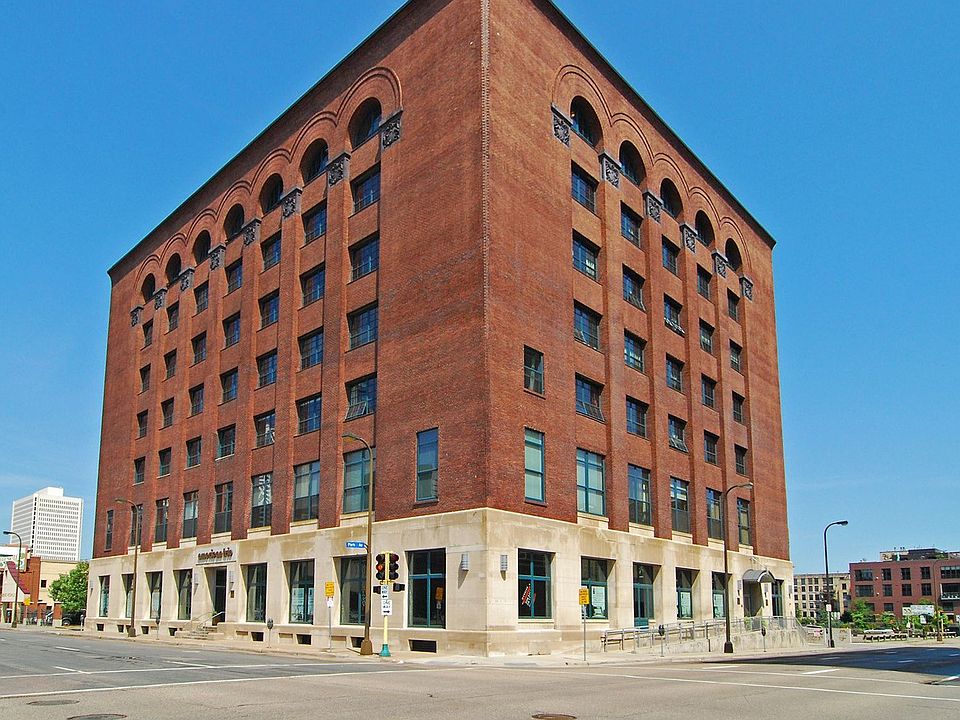 1st image of 250 Park Ave Unit 615