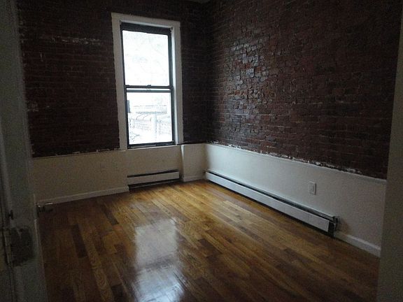 5th image of 491 Willoughby Ave #1