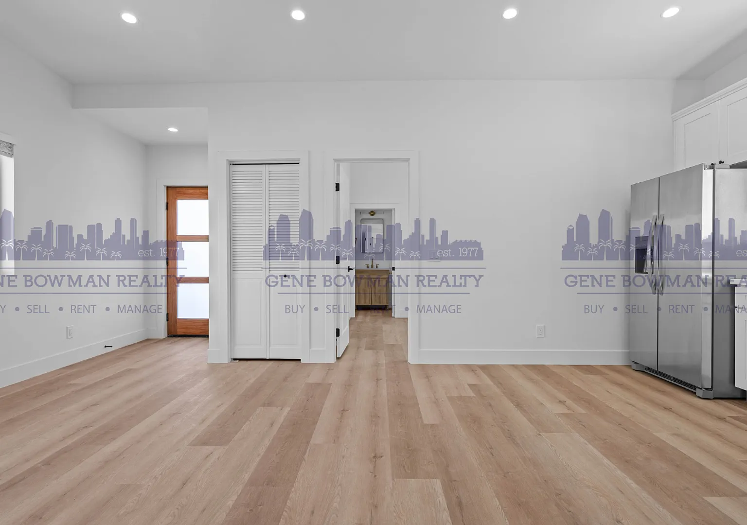 24092413 Fleetwood St — Photo 1