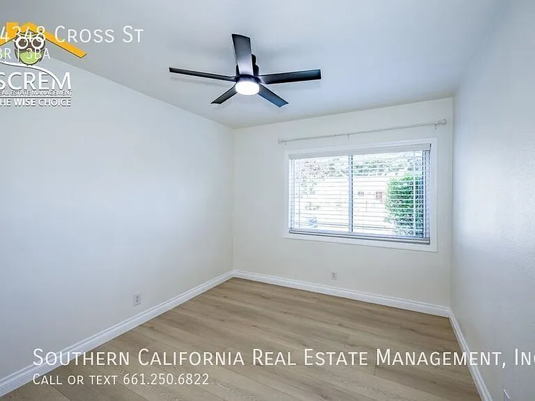 24348 Cross St — Photo 23