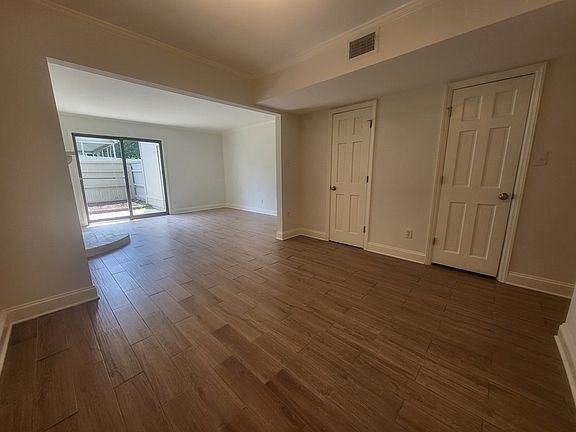 5th image of 3707 Willow Point Dr