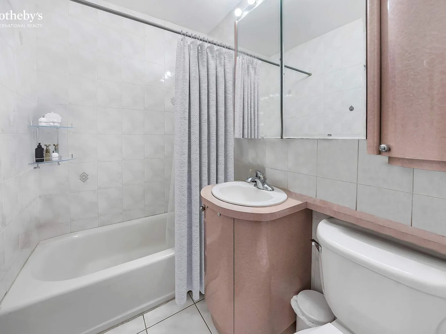 225 East 76th Street — Photo 4