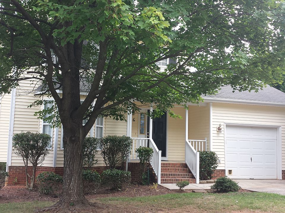 Welcome to 116 Creekbrook Ct