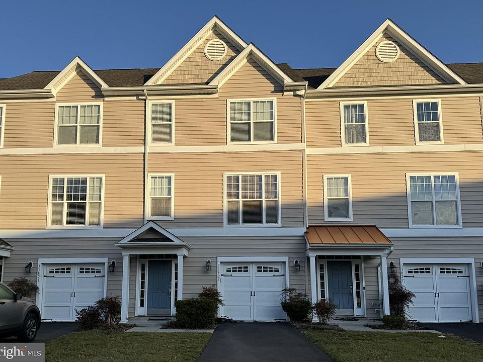 1st image of 33825 Connecticut Ave #17