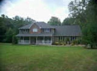 4692 Martin Trl, Flowery Branch, GA 30542