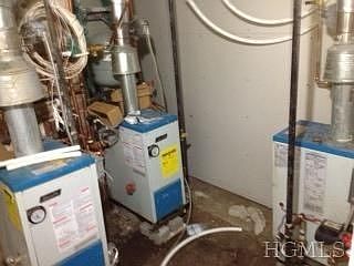 2nd image of 24 N 10th Ave