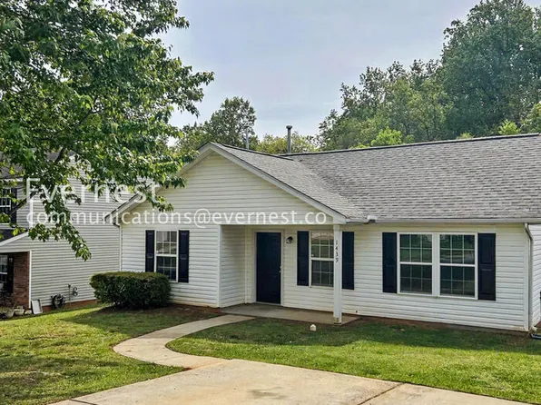 1439 Clooney Ln, Charlotte, NC 28262