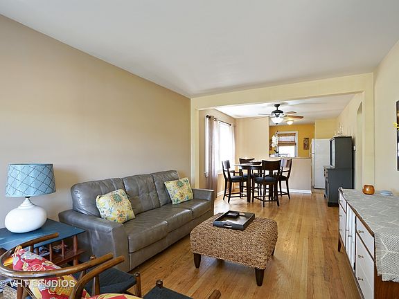 3rd image of 5036 S Lawndale Ave