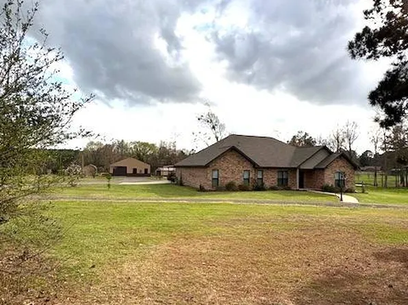 305 Columbia Road 409, Magnolia, AR 71753