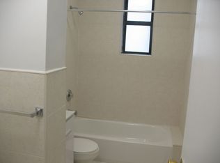 840 E 17th St #1F, Brooklyn, NY 11230