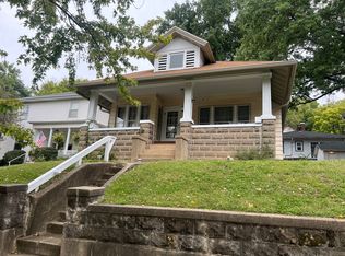 24 Sunnyside Dr, Fort Madison, IA 52627