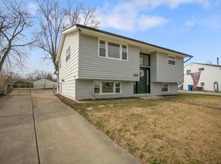 883 Maurine Dr, Columbus, OH
