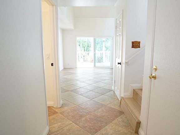 2nd image of 15751 Country Club Dr