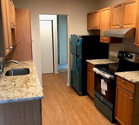 4th image of 701 Sierra Vista Ln #701