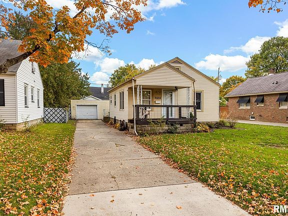 2nd image of 2624 W Ardmore Pl