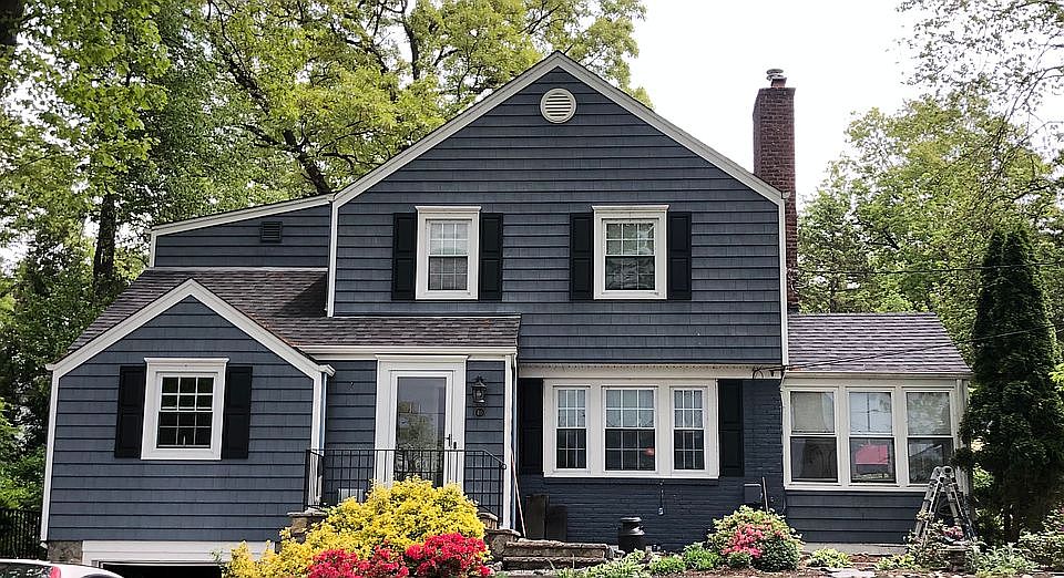 1st image of 40 Buckingham Dr