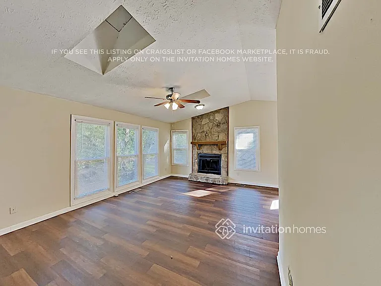 5002 Maxanne Dr NW — Photo 6