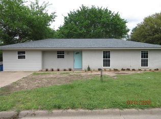 540 Martin Luther King Jr Blvd, Athens, TX 75751