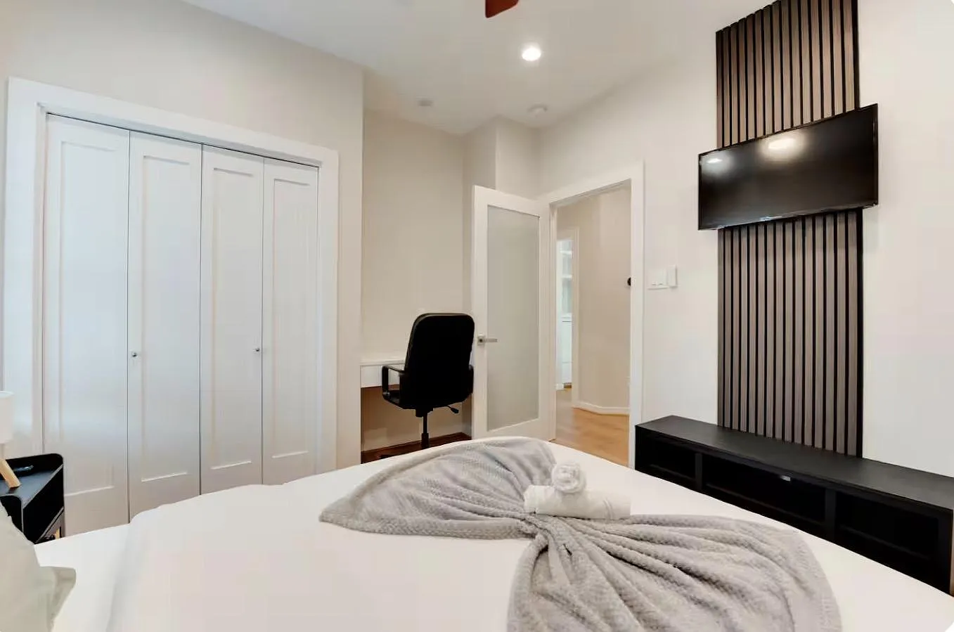 3 bed, 2.5 bath, 1550 sqft, $1,001 — Photo 2