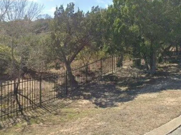 17511 Northlake Hills Dr, Leander, TX 78645