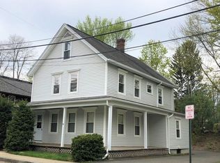 98 Market St #1, Northampton, MA 01060