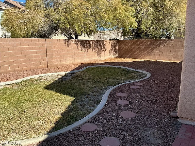 8108 Roundup Ridge St — Photo 20