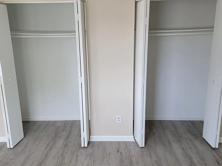 528 Ashlawn Dr #4 — Photo 15