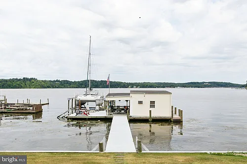 36 Shore Dr #BOATHOUSE Photo 1