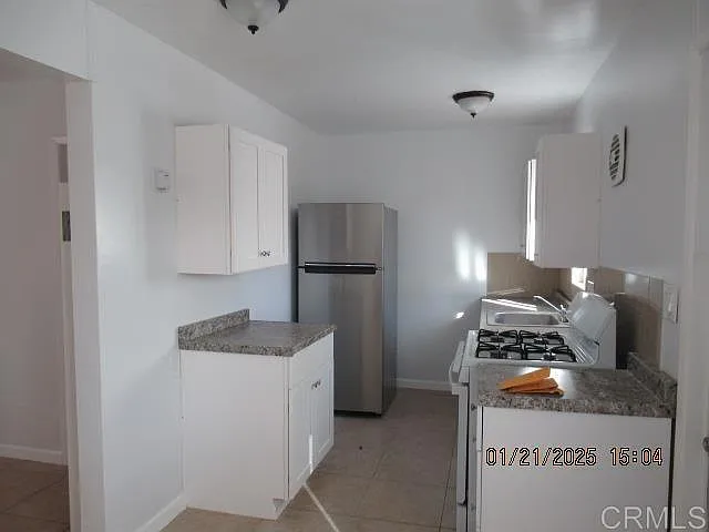 580 Glover Ave #B — Photo 6