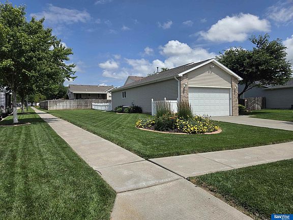 5th image of 6237 Cornflower Dr