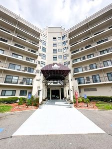 133 Commander Shea Blvd APT 612, Quincy, MA, 02171