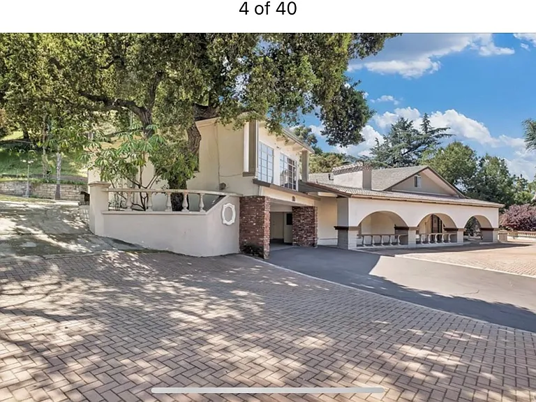 20 Woodlyn Ln — Photo 2
