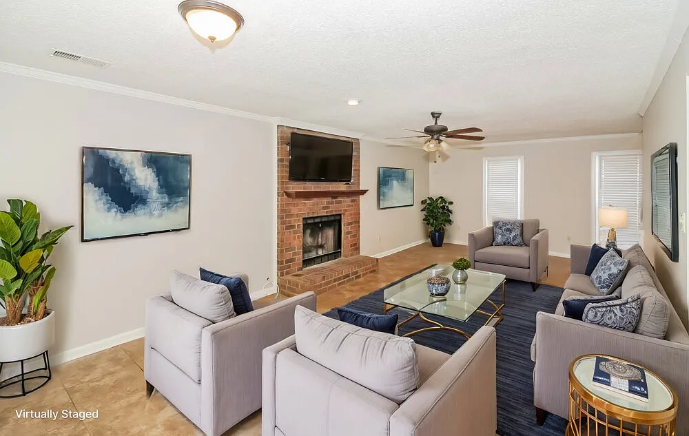 3 bed, 2.0 bath, 2097 sqft, $1,780 — Photo 4