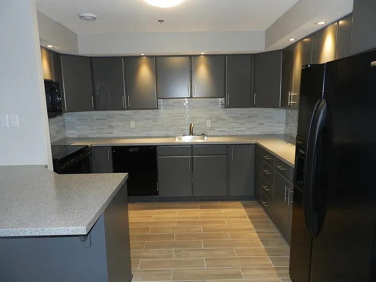 17 Portland St #202 — Photo 2
