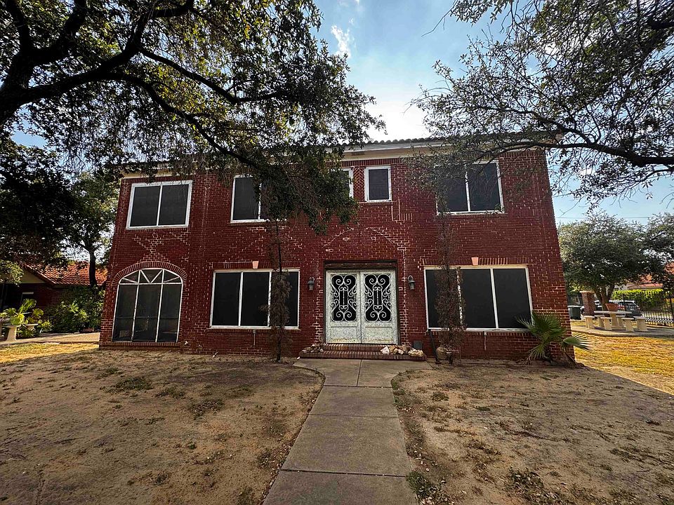1st image of 720 N Stone Ave