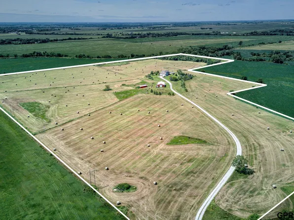 451 County Road B, Ashland, NE 68003