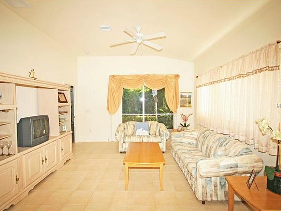 3rd image of 4305 Nizza Ct