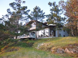 33 Carefree Way, Friday Harbor, WA 98250