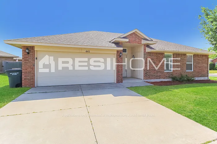 441 Hidden Creek Way — Photo 1