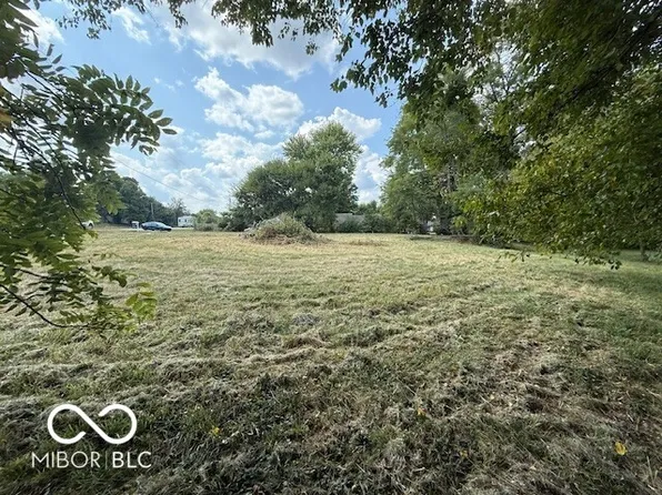 0 East St, Columbus, IN 47203